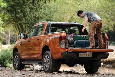 Giá thuê xe bán tải chở hàng bao nhiêu?