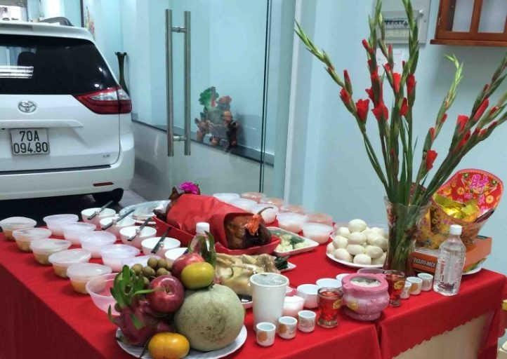 Sắm lễ cúng chuyển văn phòng mới may mắn, làm ăn phát tài phát lộc